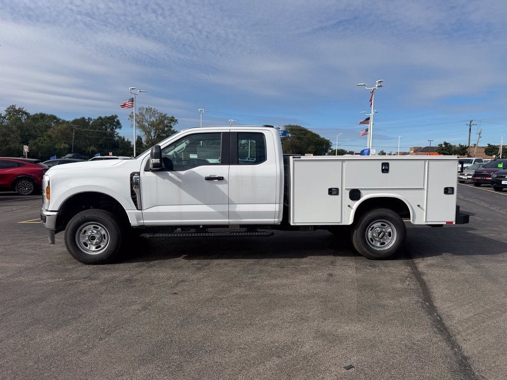 2026 Ford F-250SD XL Service Body
