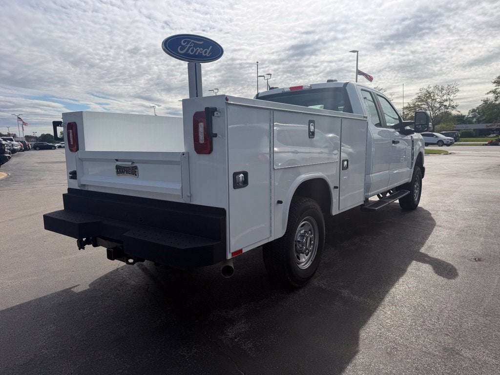 2026 Ford F-250SD XL Service Body