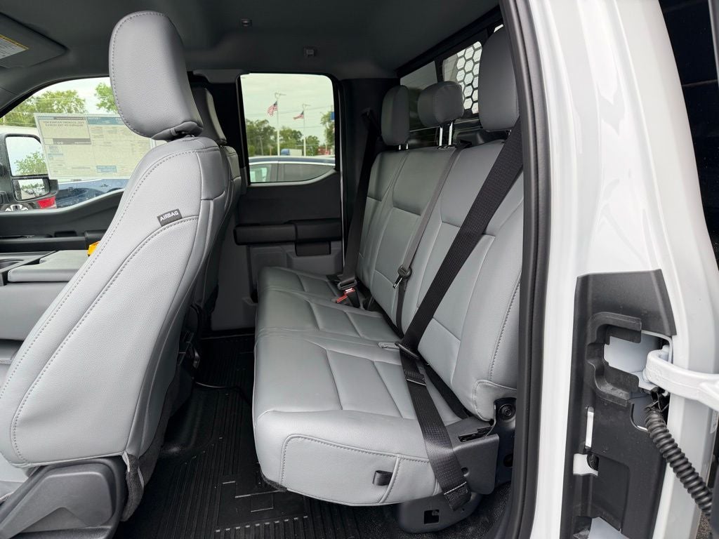 2026 Ford F-450SD DRW