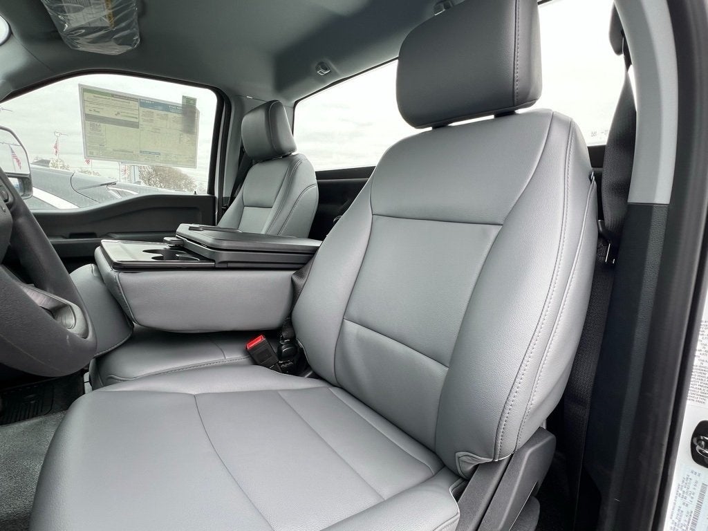 2025 Ford F-350SD XL 9' Knapheide Service Body