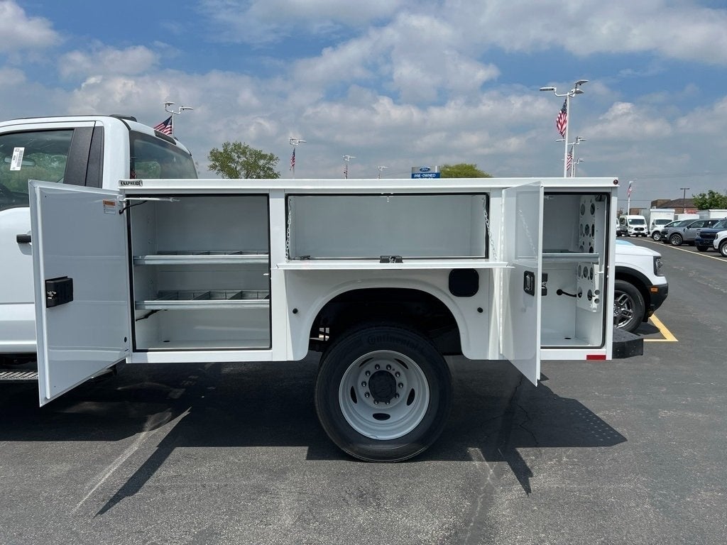 2025 Ford F-450SD XL 9' Knapheide Service Body