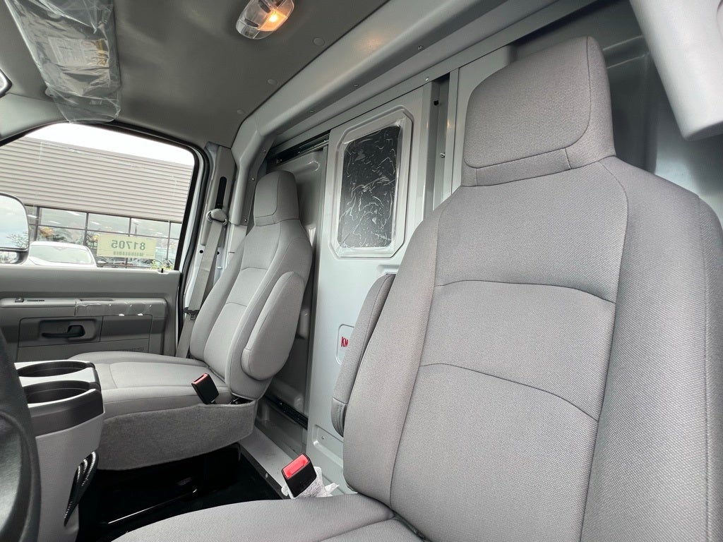 2026 Ford E-350SD Knapheide Ultra Low KUV SRW