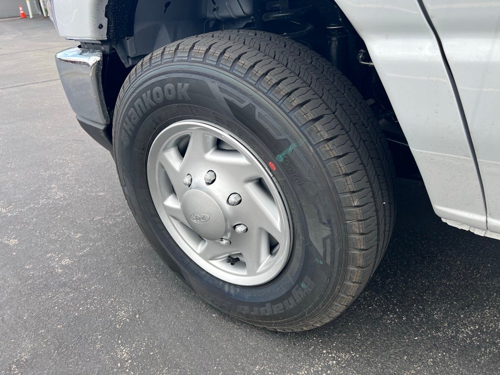 2026 Ford E-350SD Knapheide Ultra Low KUV SRW