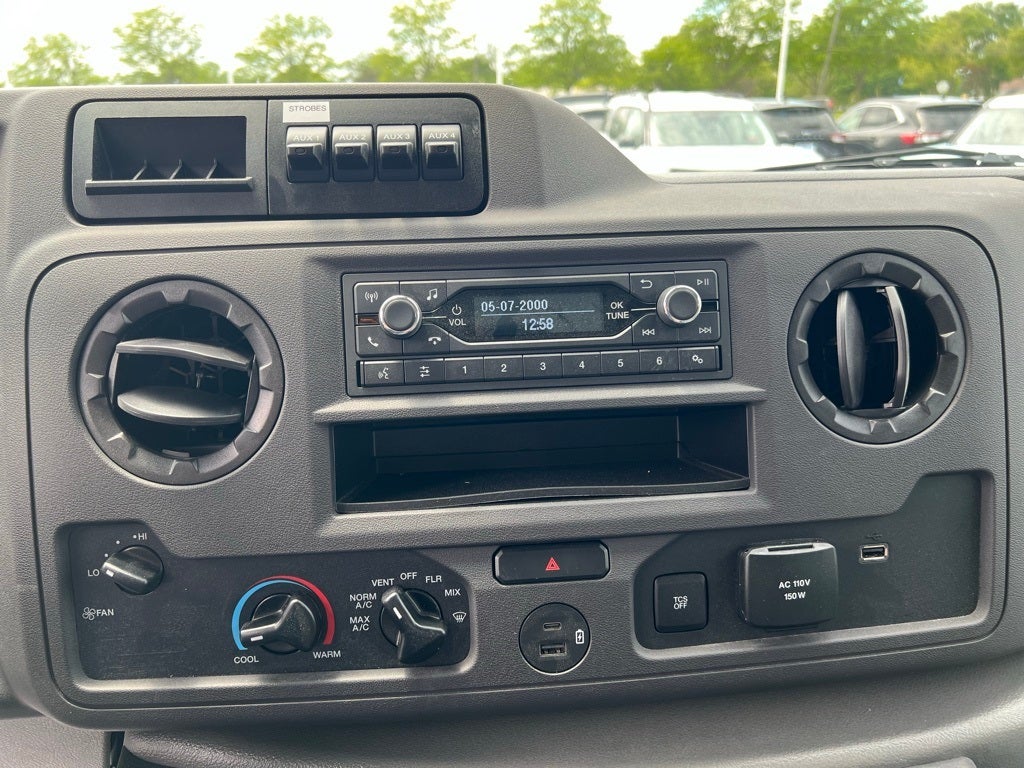 2026 Ford E-350SD Knapheide Ultra Low KUV SRW