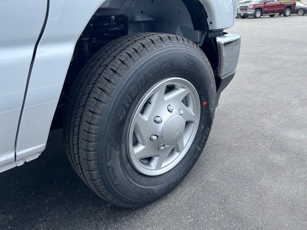 2026 Ford E-350SD Knapheide Ultra Low KUV SRW