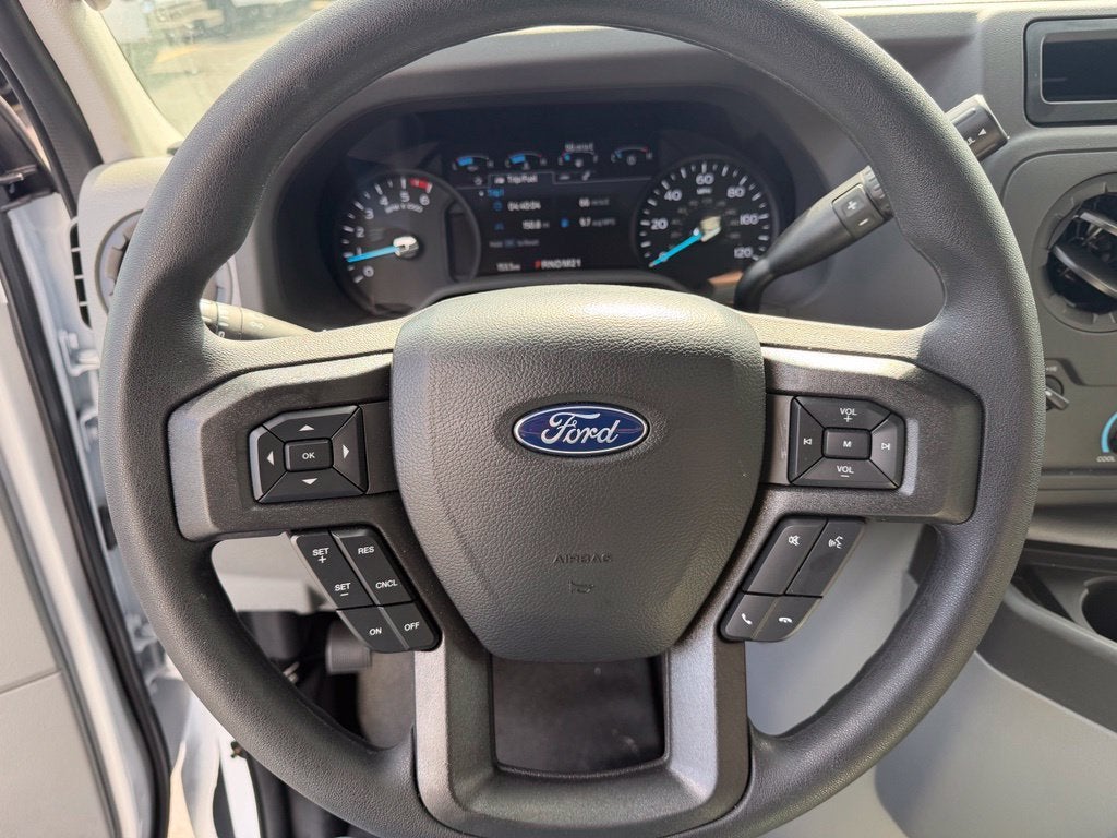 2027 Ford E-350SD Base Cutaway