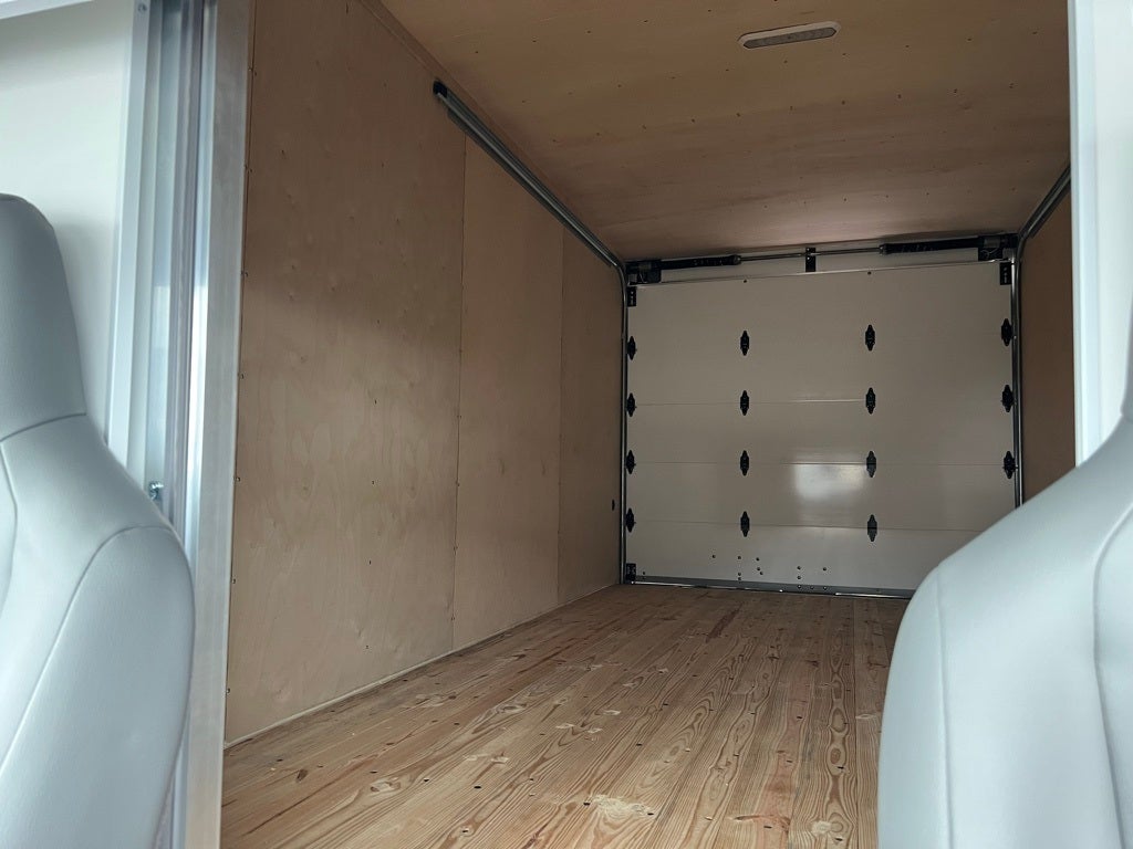 2026 Ford E-450SD Base 16' Bay Bridge Box Truck