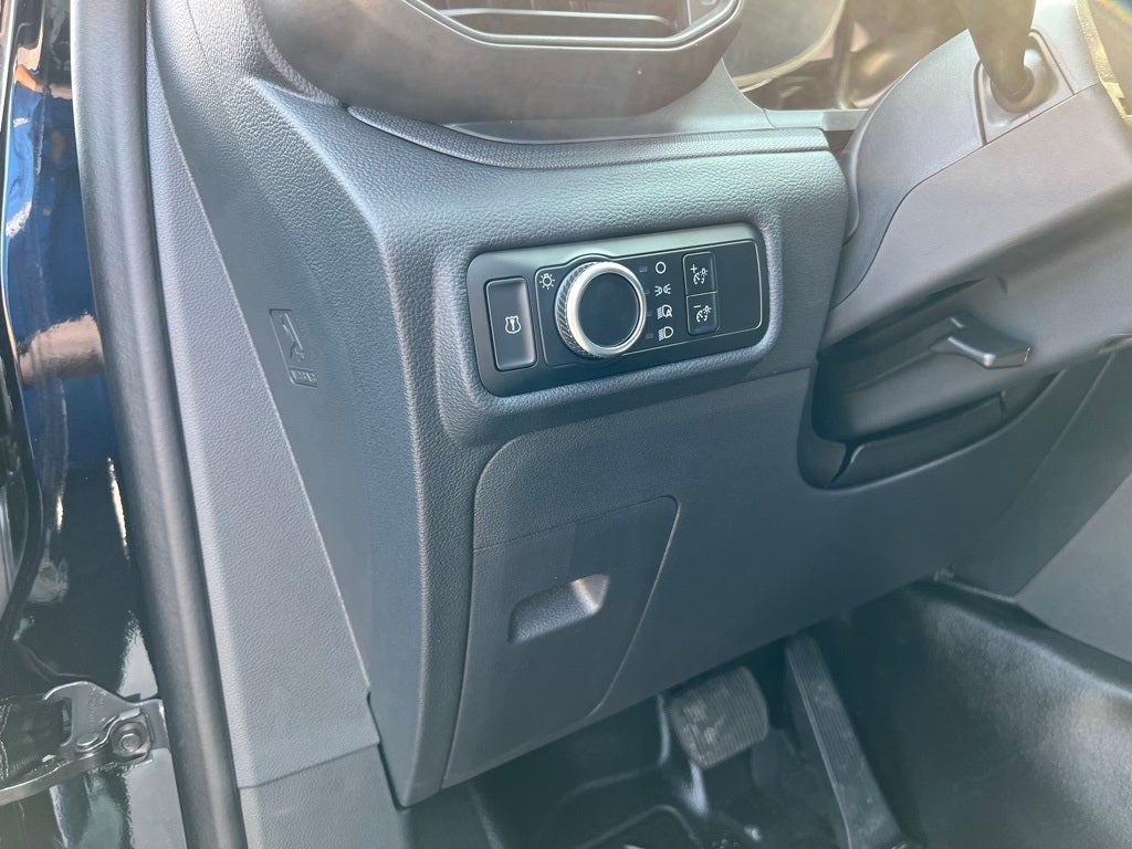 2025 Ford Utility Police Interceptor Base