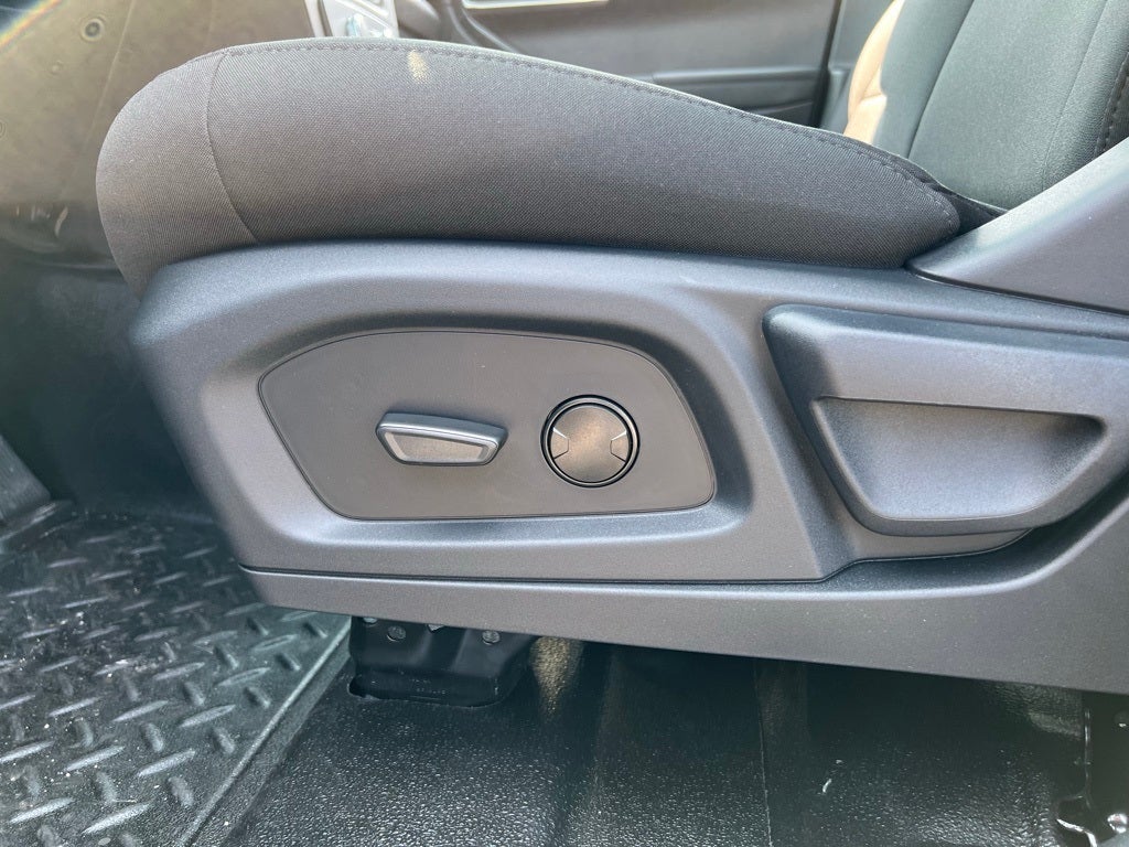 2025 Ford Utility Police Interceptor Base