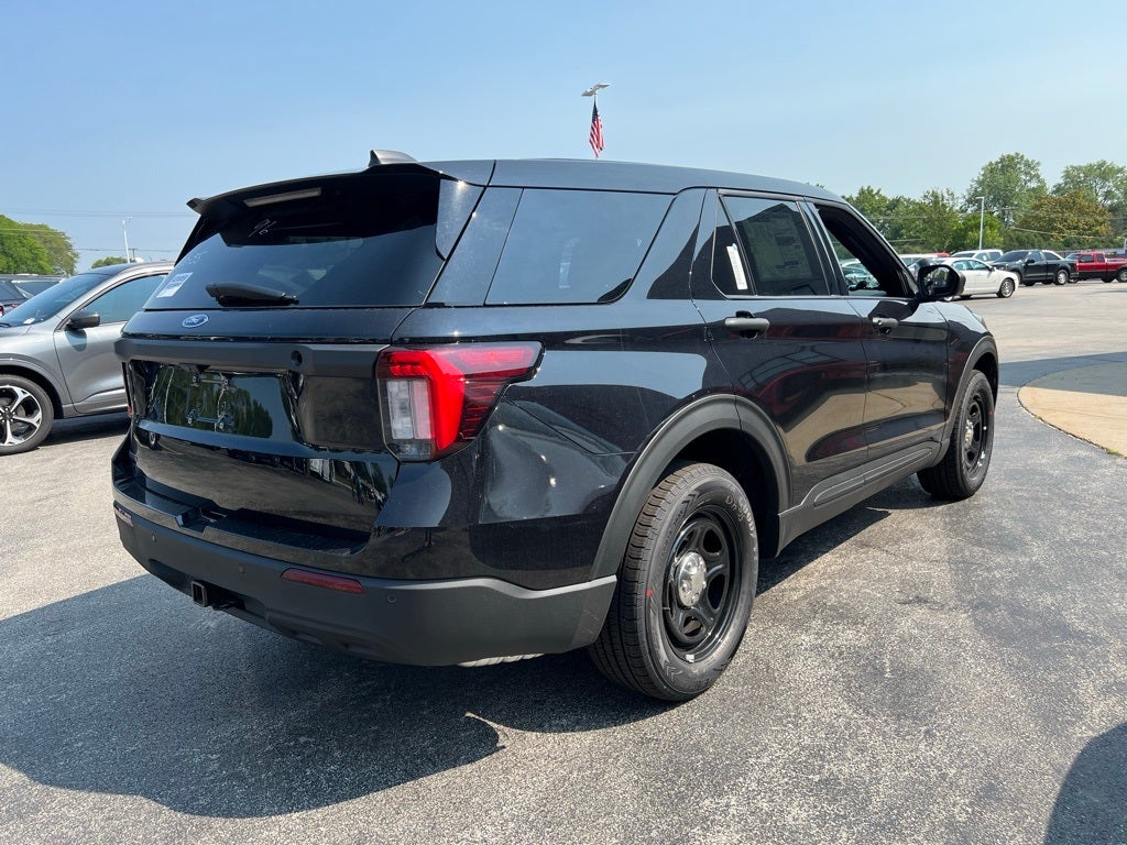 2025 Ford Utility Police Interceptor Base