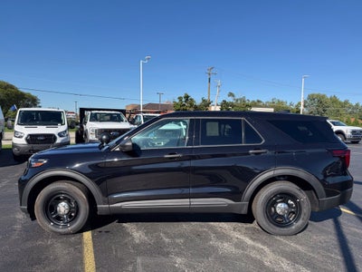 2025 Ford Utility Police Interceptor Base