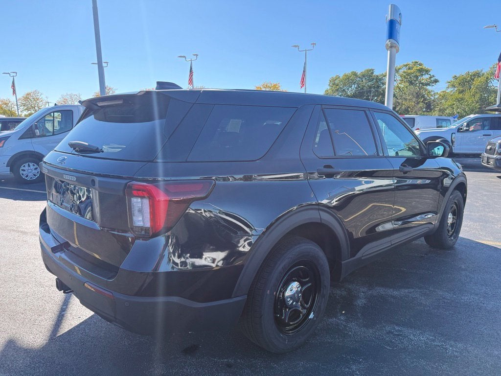2025 Ford Utility Police Interceptor Base