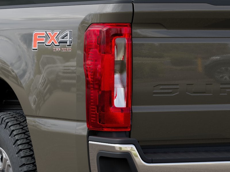2027 Ford F-350SD XLT SRW