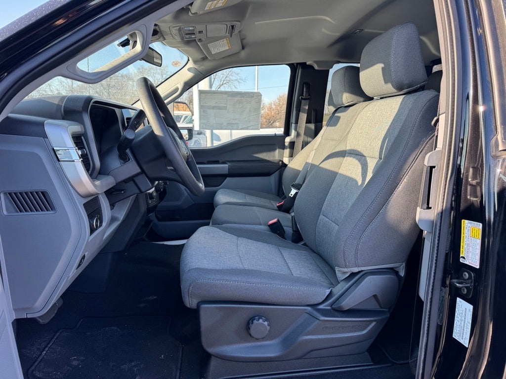 2025 Ford F-350SD XL