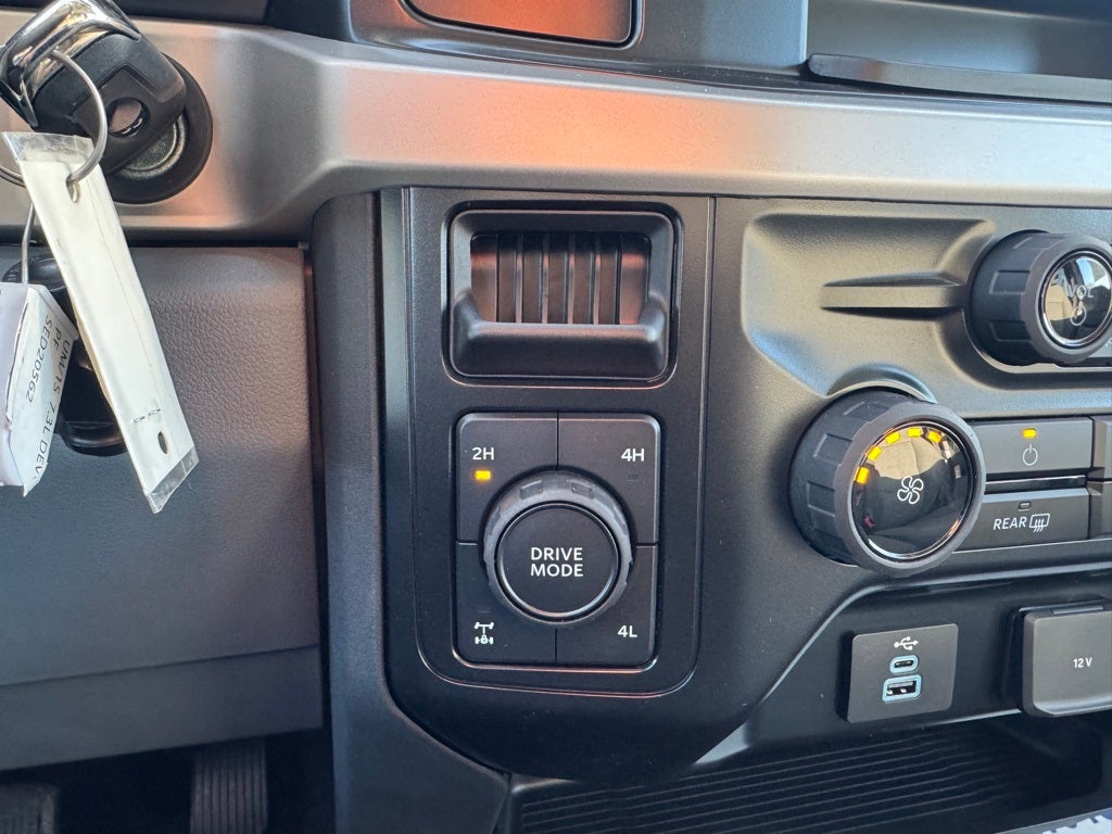 2025 Ford F-350SD XL